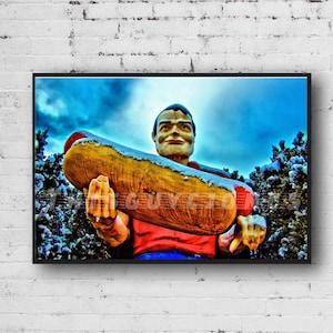 Paul Bunyan Hot Dog Man in Atlanta on Route 66 from the international fiberglass collection of Mufflermen