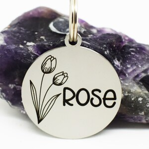 Gegraveerd huisdier-ID-label met bloemen: zilveren dubbelzijdige honden-kattenlabel