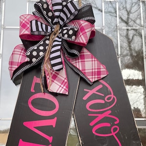 LOVE XOXO , Large Wooden Door Tag, Door Hanger, Farmhouse, Valentines Wreath , Valentines Decor, Home Decor