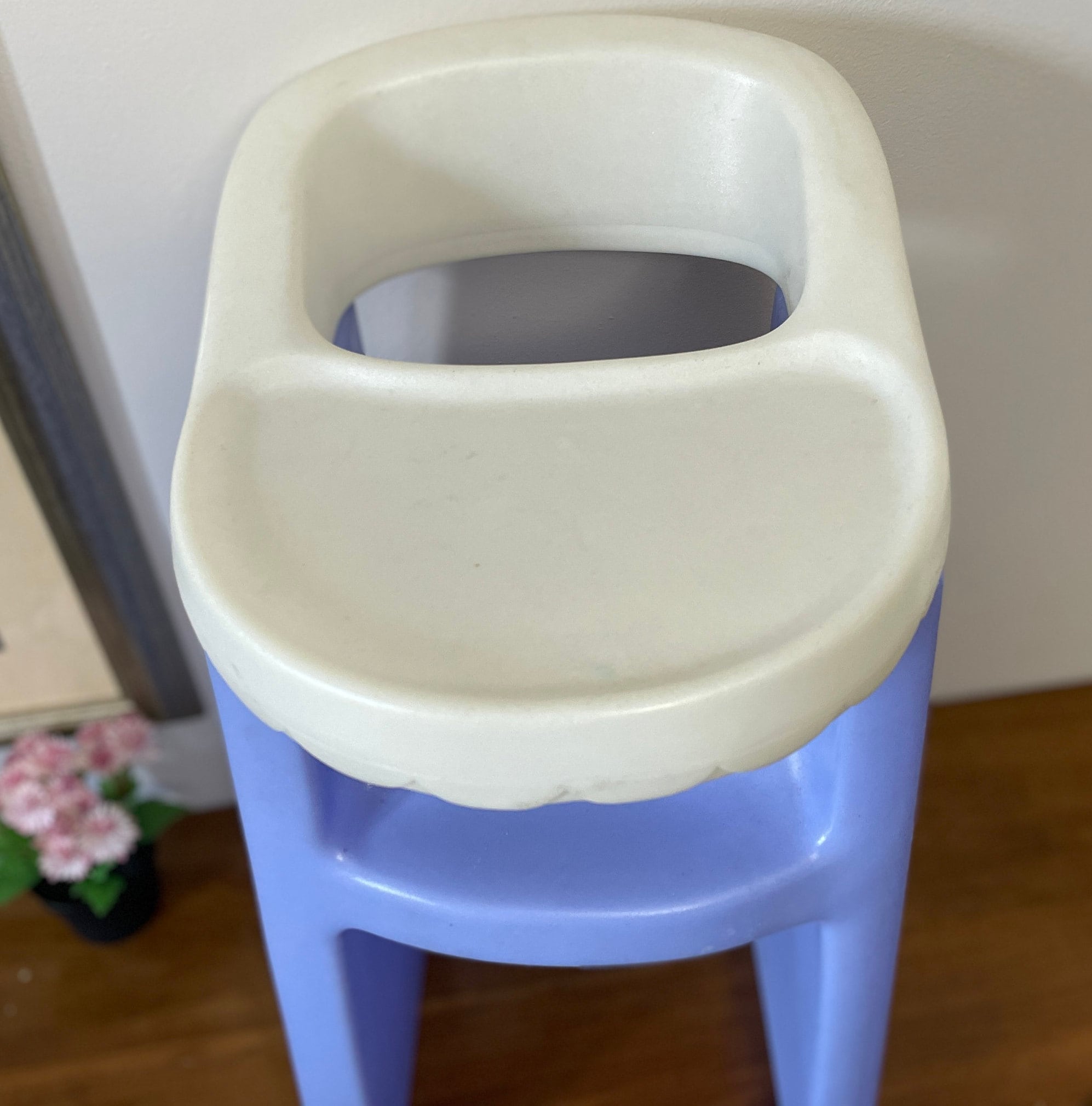 Little tikes baby doll high chair sales