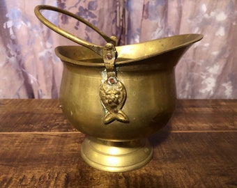 Brass Coal Scuttle Bucket, Hand-made, Ornate Lion-head design,  Metal Flower Pot, Plant Pot, House plants, Made in India