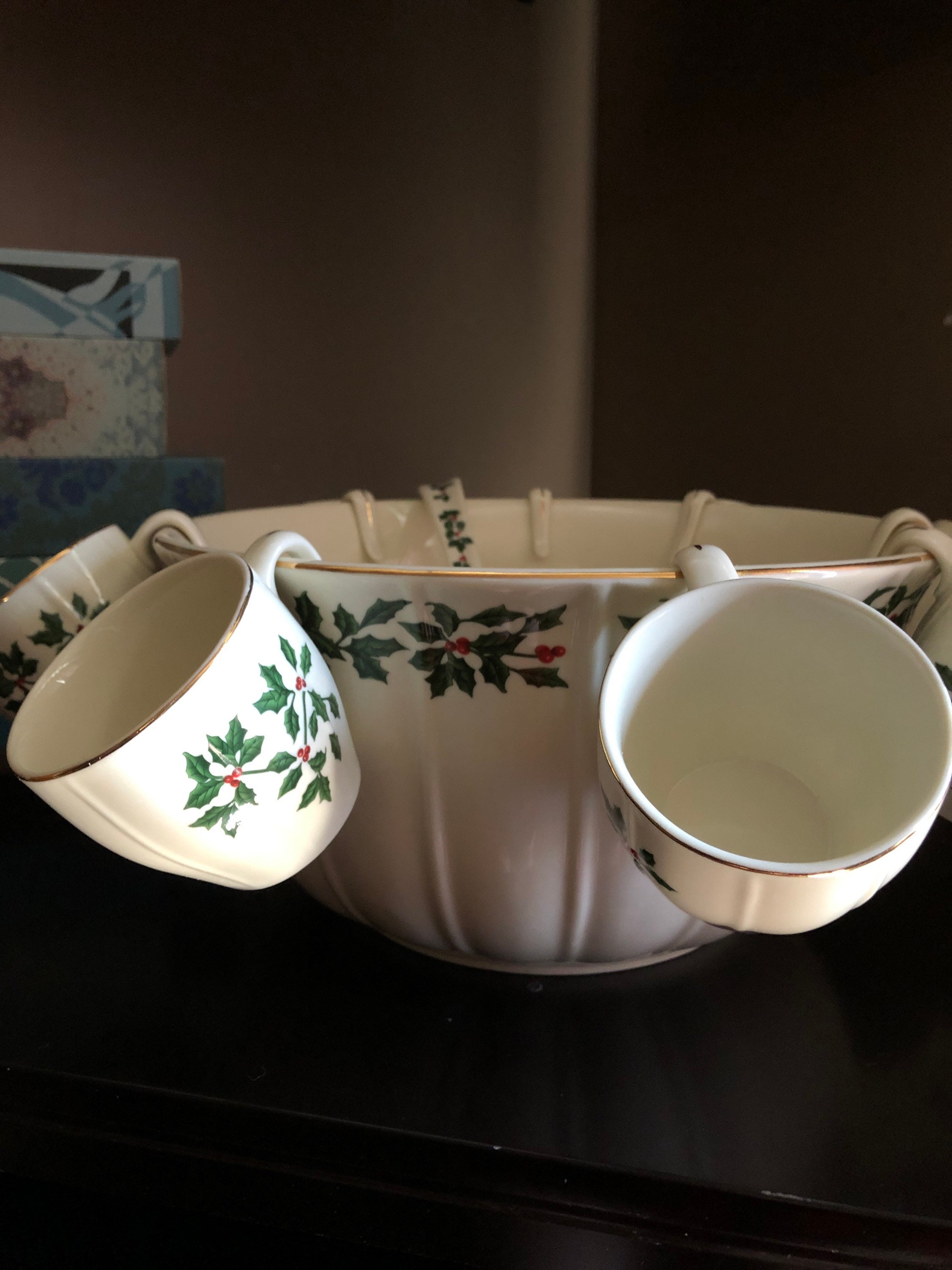 Christmas Punch Bowl, Ladle, 8 Cups, Gold Trim, Formalities by Baum