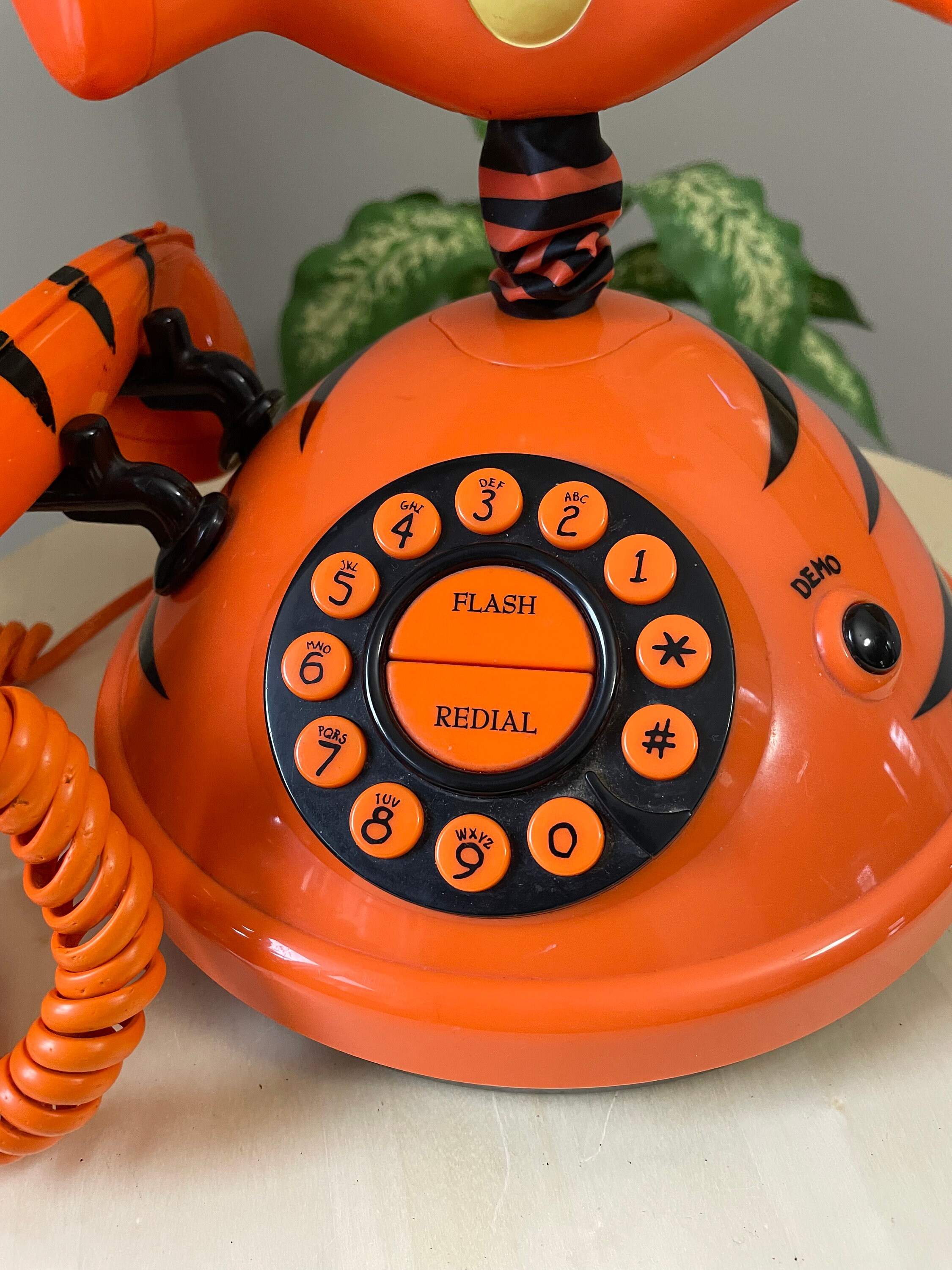 ぬいぐるみ WINNIE POOH ANIMATED TALKING TELEPHONE Walt