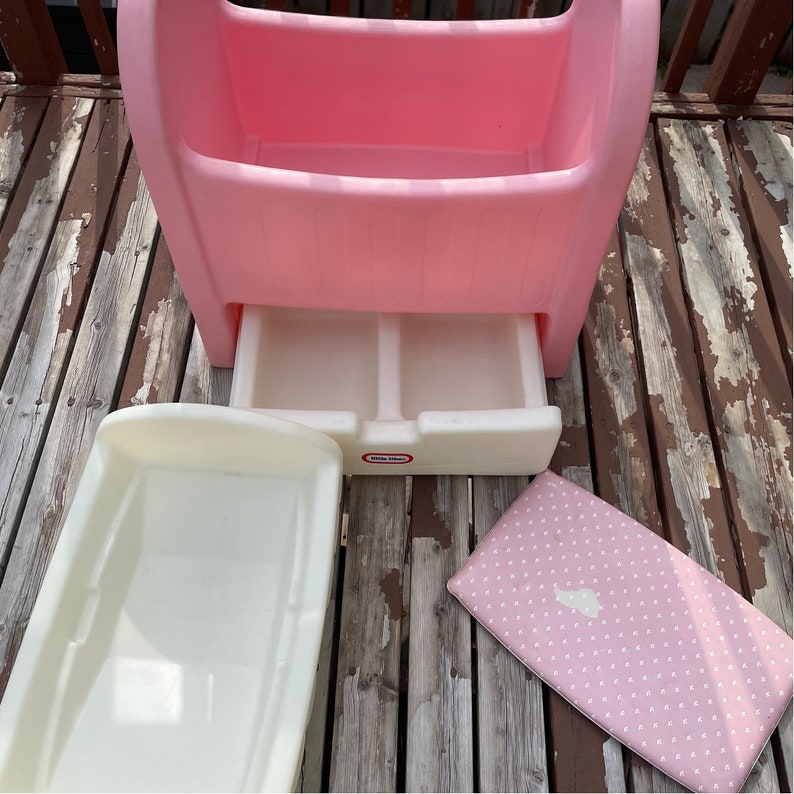 LITTLE TIKES Change Table With Divided Drawer, Crib, Cradle