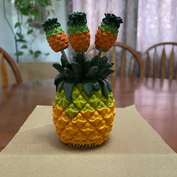 Resin Pineapple Holder With 6 Fruit/appetizer Picks - Marked 