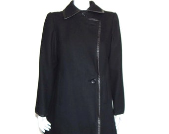 PAULINE TRIGERE so chic! Ultra Mod Black Wool Pea Coat 1960's - vintage size 10
