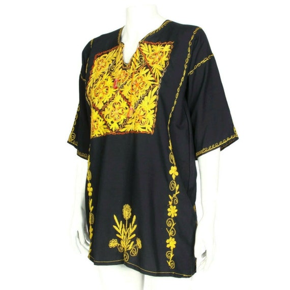 Vintage Embroidered Floral Mexican Black Tunic To… - image 5