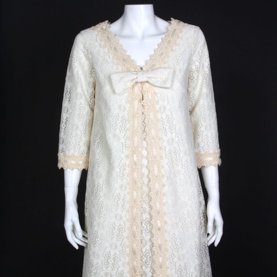 Vintage 70's LIBERTY HOUSE Cream Lace Folk Cottag… - image 2