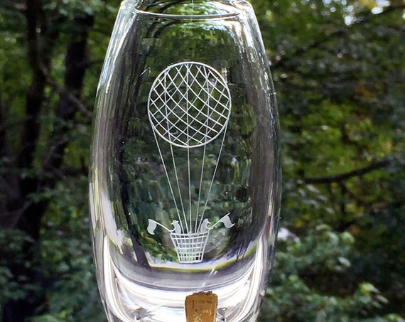 Johansfors Swedish Glass Vase, Copper Wheel Engraved Hot-air Balloon, 1960s, Perfect Gift