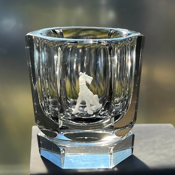 Orrefors Lindstrand Airedale Terrier Dog 1935 Swedish Engraved Crystal Vase Rare