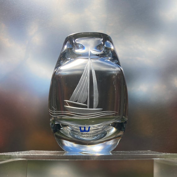 Kosta Small Optic Ribbed Lead Crystal Vase, Engraved with Sailboat, Perfect Gift