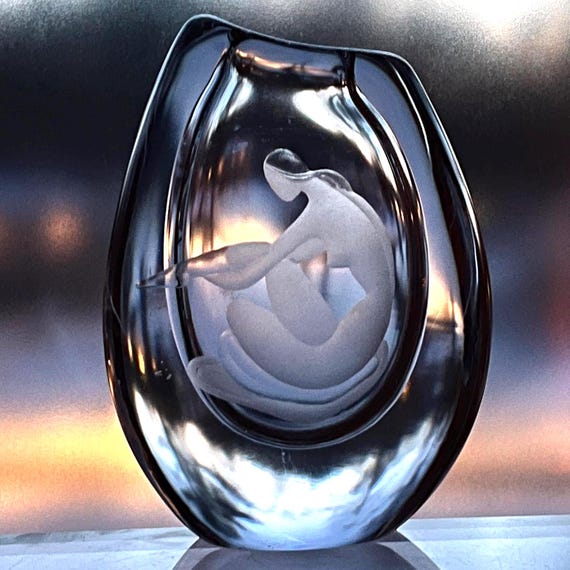 Kosta Lindstrand The Girl and the Stocking, 1950s Engraved Swedish Crystal Vase, Tasteful Nude