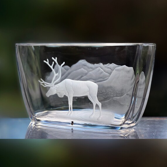 Orrefors Palmqvist, 1940s Crystal Rectangular Vase, 2-Sided Engraved Moose and Landscape, Letter Holder, Jardiniere