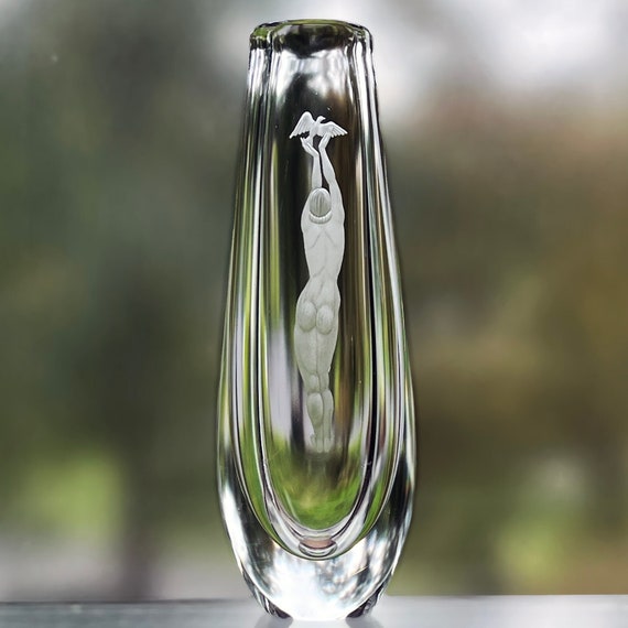 Orrefors Lindstrand 1936 Design, Nude With Dove Engraved Crystal Vase, Called Peace