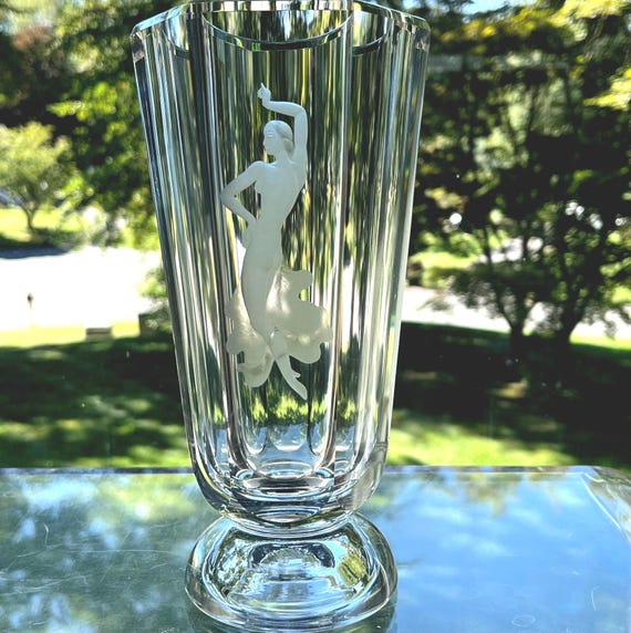Orrefors Lindstrand 1935 Flamenco Dancer Engraved Crystal Vase Sweden