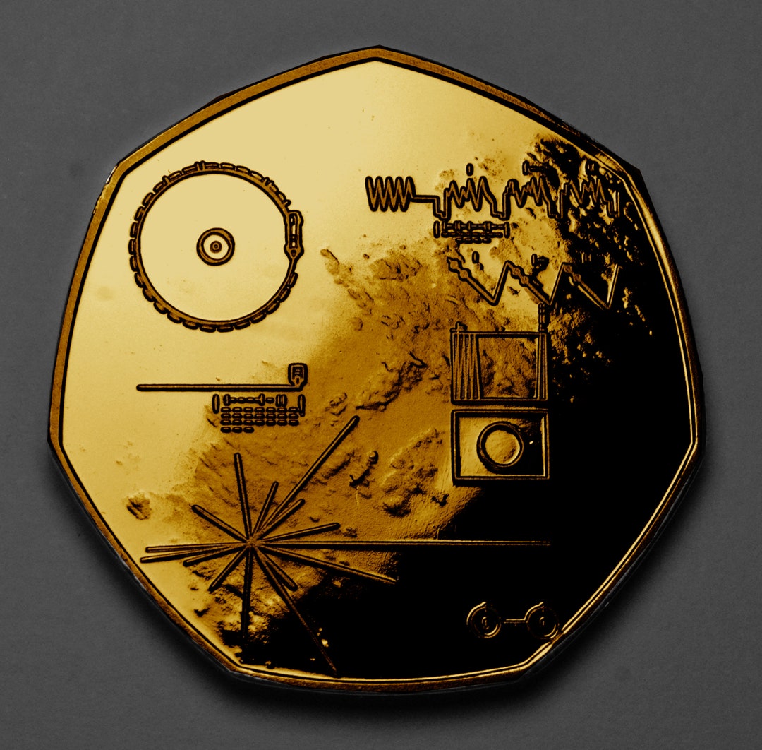 ボイジャー 1 号宇宙船 24 カラット ゴールド記念品。ゴールデン