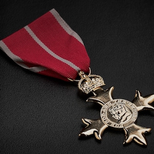 Full Size Replica OBE Medal. Military Award/Ribbon. Order of the British Empire. Reproduction/Copy 24ct Gold