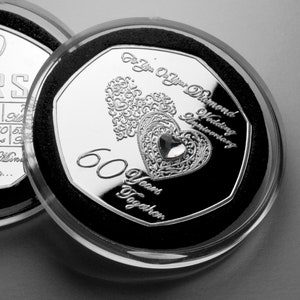 60回目のダイヤモンド結婚記念日に シルバー記念品。カプセル。ディアマンテ宝石。ギフト/プレゼント。両親/祖父母。60年