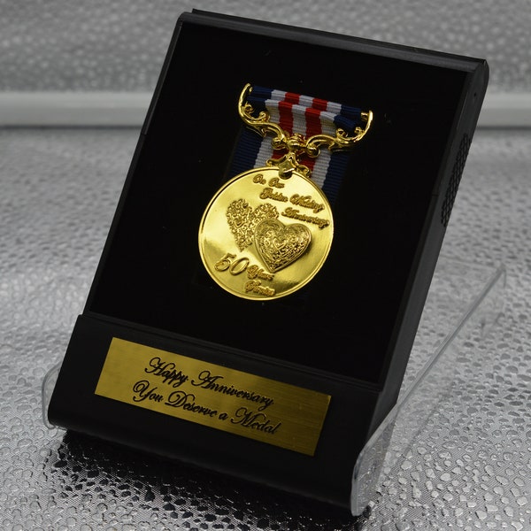 50th Golden Wedding Anniversary Medal in Presentation Case. Long/Distinguished Service and Bravery in the Field. Gift/Present Husband/Wife