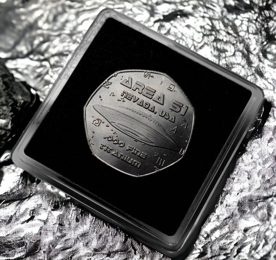 Extremely Rare .999 TITANIUM Alien Coin/artefact in Gift Case