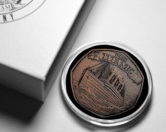 RMS TITANIC Antique Bronze Commemorative Coin in Gift Box. World Heritage Site/Wreck. 1912 White Star Line, Ocean Liner, Olympic Class