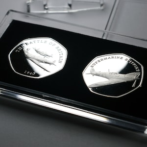 Pair of The Battle of Britain and Spitfire Silver Commemoratives in 50p Coin Display Case. WW2 1940 World War 2 Supermarine Spitfire