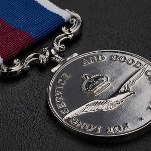 Full Size Replica Royal Air Force Long Service and Good Conduct Medal. ERII RAF. Silver. Reproduction/Copy