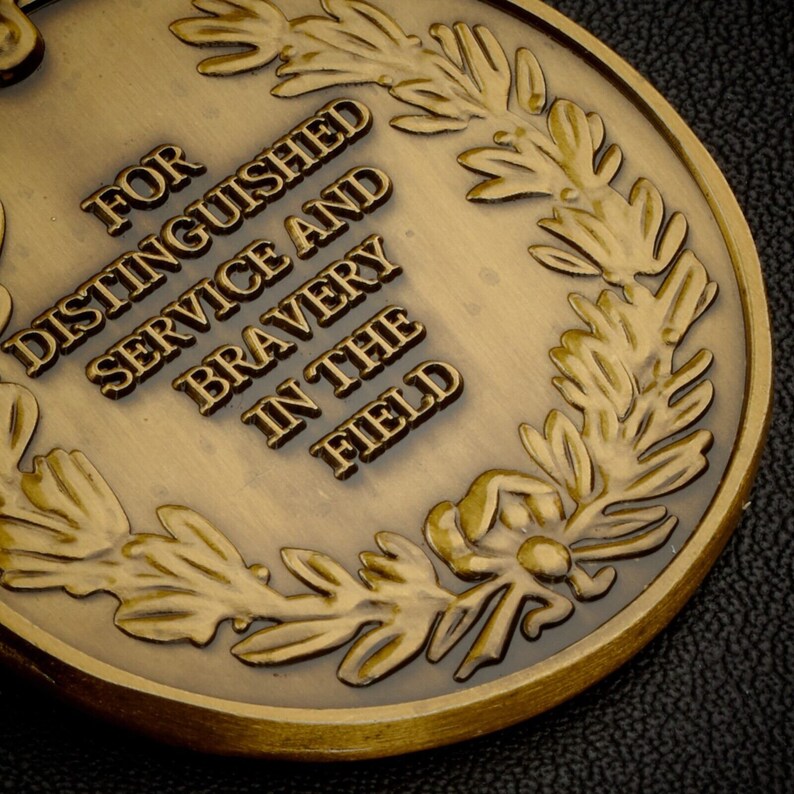 Our 20th Porcelain Wedding Anniversary Medal in Case. Loyal Service and Bravery in the Field. Gift/Present Husband/Wife 20 Years. Gold image 8