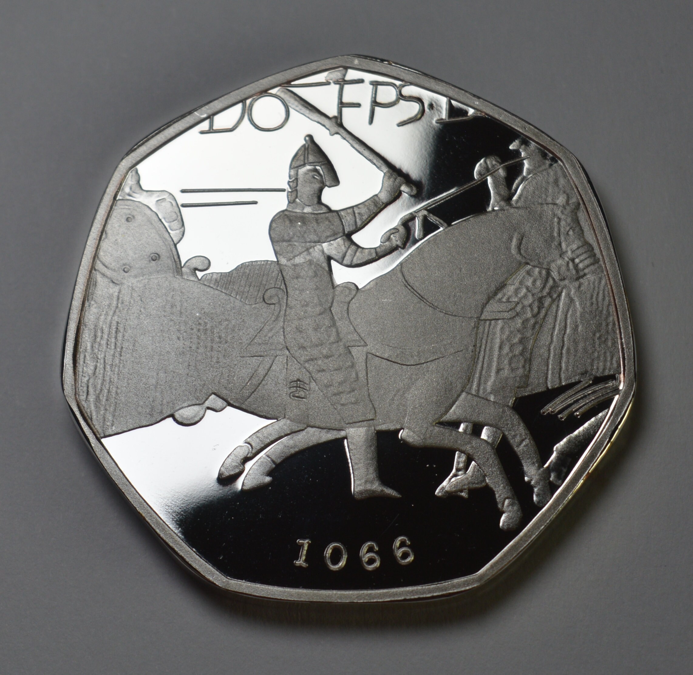Pair of the Battle of Hastings Commemoratives in 50p Coin Display/presentation Case. Norman