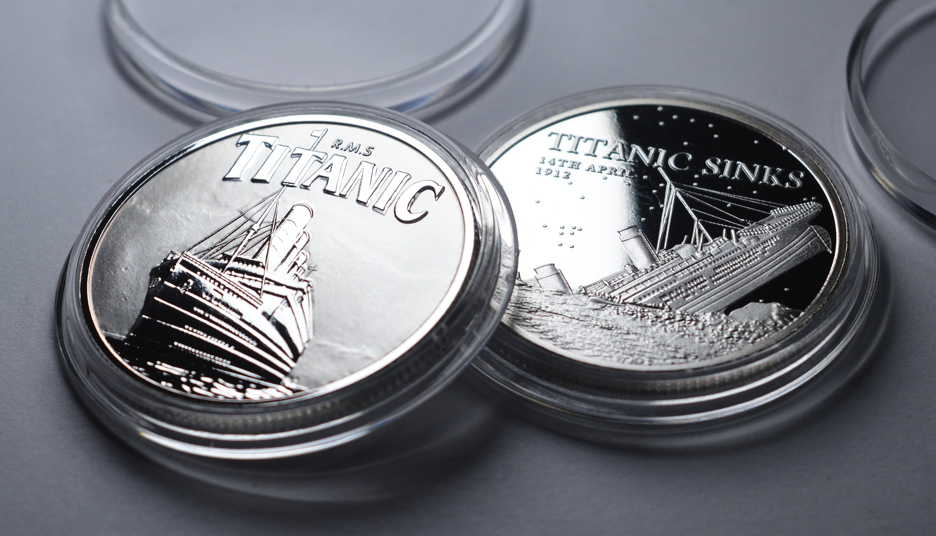 Pair of RMS TITANIC .999 Silver & 24ct Gold Commemoratives in