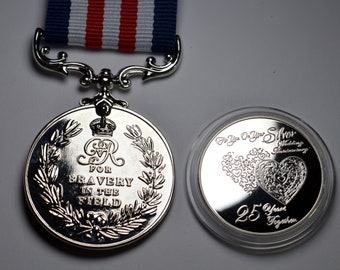 25th SILVER WEDDING ANNIVERSARY Commemorative & Capsule with 'Bravery in the Field' Service Medal! Gift/Present 25 Years Together 999 Silver