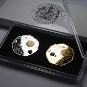 Pair of Boxed SOLAR SYSTEM Commemoratives in 50p Coin Display Case ...