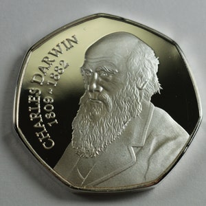 Charles Darwin Silver Commemorative Coin for Albums/Collectors/Coin Hunt 50p NEW. Evoultion