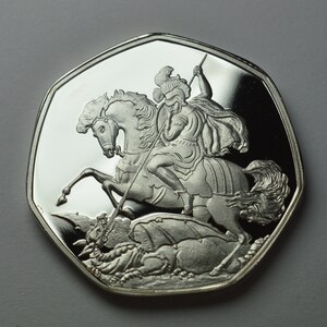St George & The Dragon 50p Silver Commemorative Coin In Capsule 2020 Issue 1001214 - Foto 4