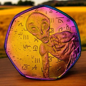 Moneda/artefacto alienígena de TITANIO .999 extremadamente raro. Área 51. Iridiscente. OVNI/EE. UU./Nave espacial Nevada