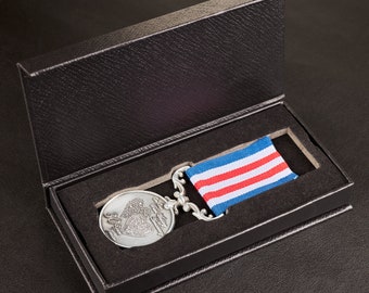 Our 30th Pearl Wedding Anniversary Medal in Presentation Case. Long Service and Bravery in the Field Gift/Present Husband/Wife - Silver