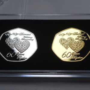 Paar 60. Diamant Hochzeit Jahrestag Silber & 24 Karat Gold Gedenksteine. Vitrinen-/Präsentationskoffer. Geschenk 60 Jahre Zusammen