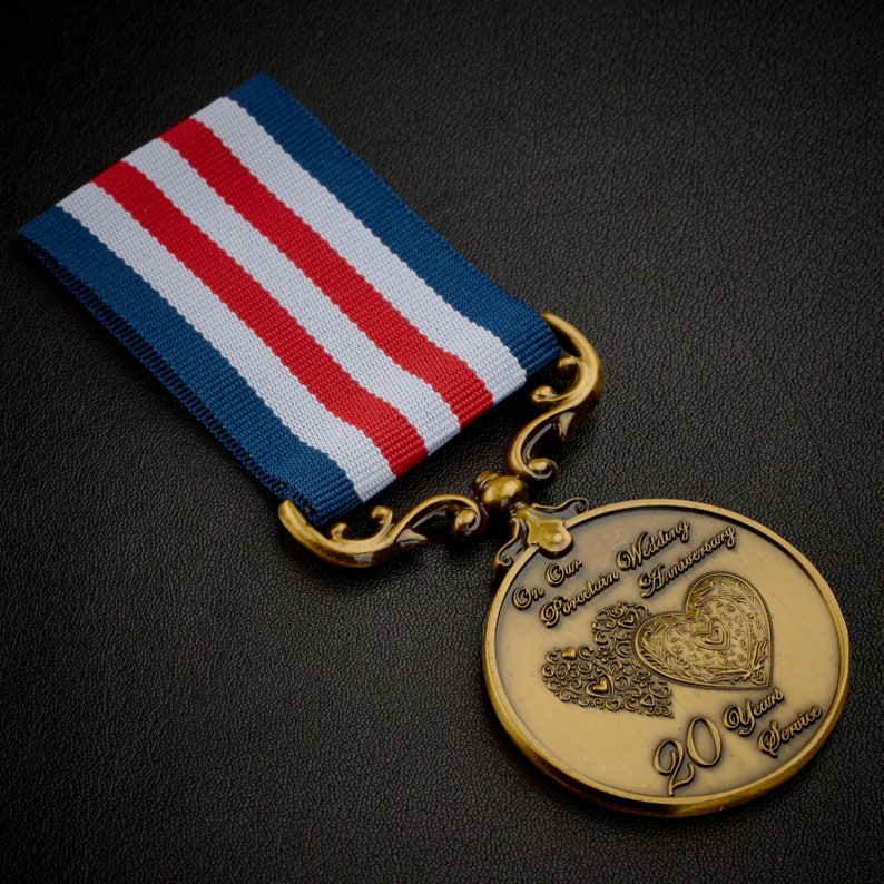 Our 20th Porcelain Wedding Anniversary Medal in Case. Loyal Service and Bravery in the Field. Gift/Present Husband/Wife 20 Years. Gold image 2