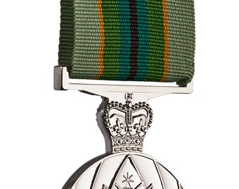 Öオーストリア帝国軍＊１９１４-１９１８戦争従軍メダル/章（実物） Öオーストリア帝国軍＊1914-1918戦争従軍メダル/章（実物）