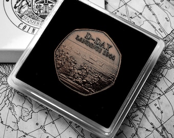 D-DAY LANDINGS 1944 Antique Bronze Commemorative Coin in Gift Case. WW2 Operation Overlord, Battle of Normandy, Allied Invasions, Omaha
