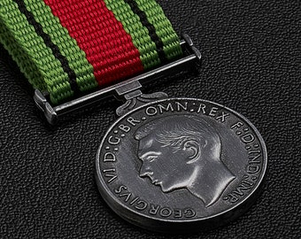 英国勲章・第二次世界大戦（1939～1945年）、刻印有、アンティーク 英国勲章・第二次世界大戦（1939～1945年）、刻印有、アンティーク