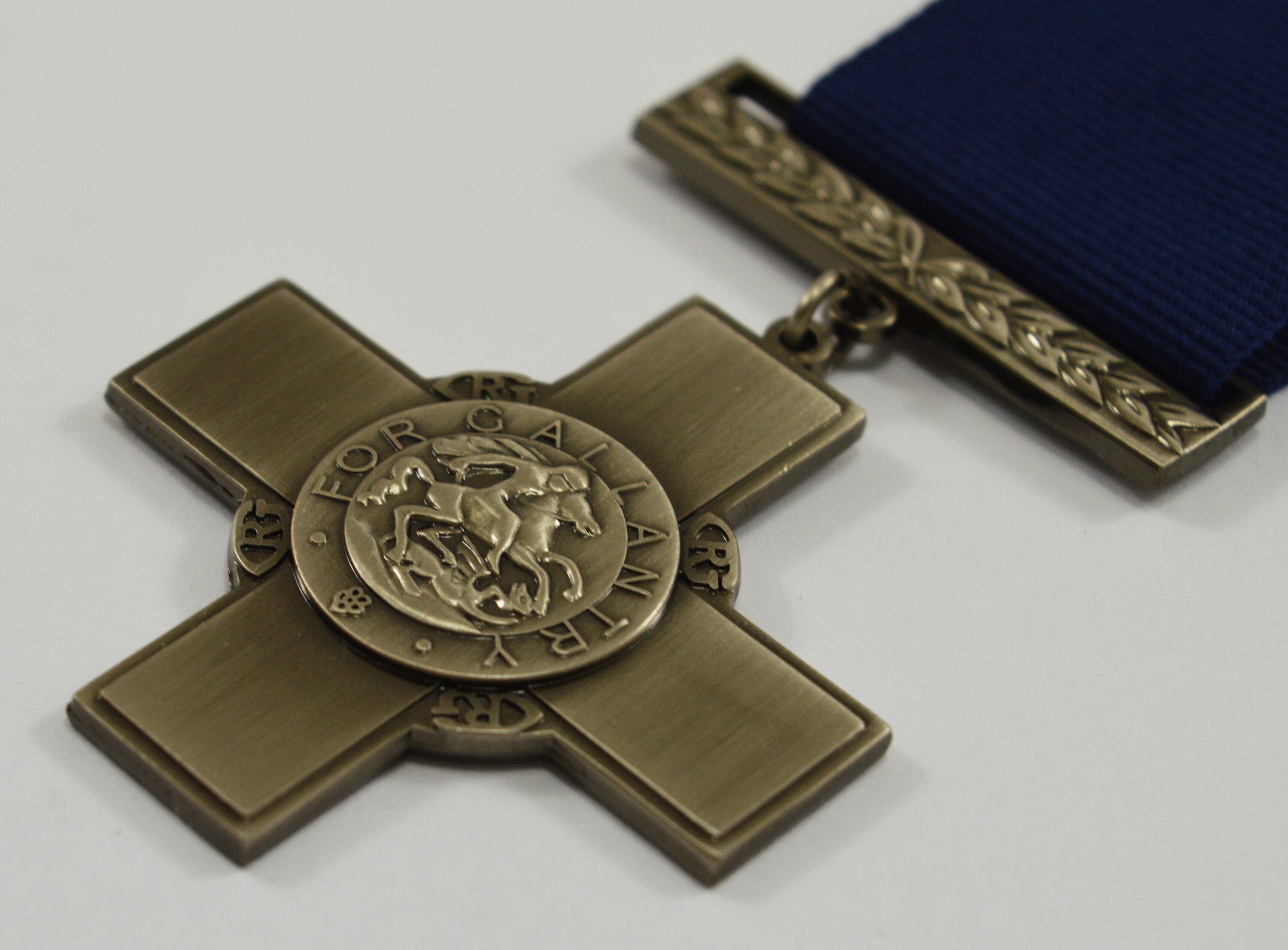 Full Size Replica WW2 George Cross Highest Award for Gallantry Medal ...