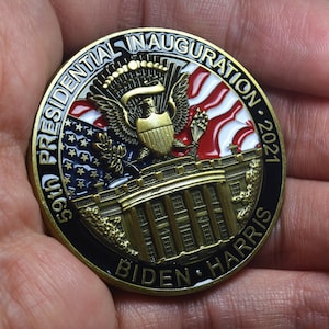 Joe Biden Kamala Harris Commemorative/Challenge Coin. 24ct Gold, Enamel, 45mm 40g. USA/PRESIDENT. 2021 Presidential Inauguration