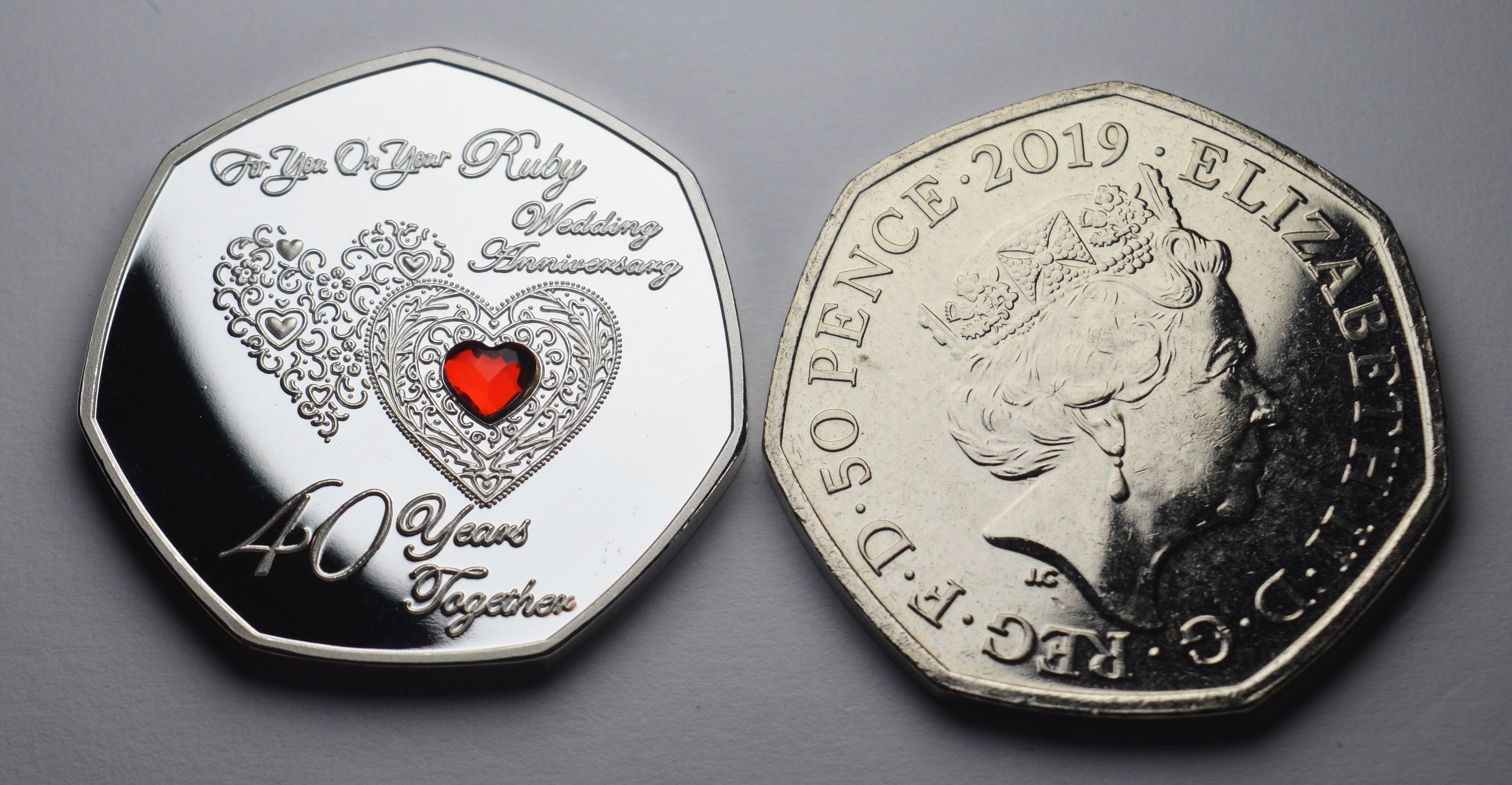 Portafortuna 6 Pence In Argento Per 40° Anniversario Di Matrimonio (Nozze Di Rubino), In Scatola Regalo