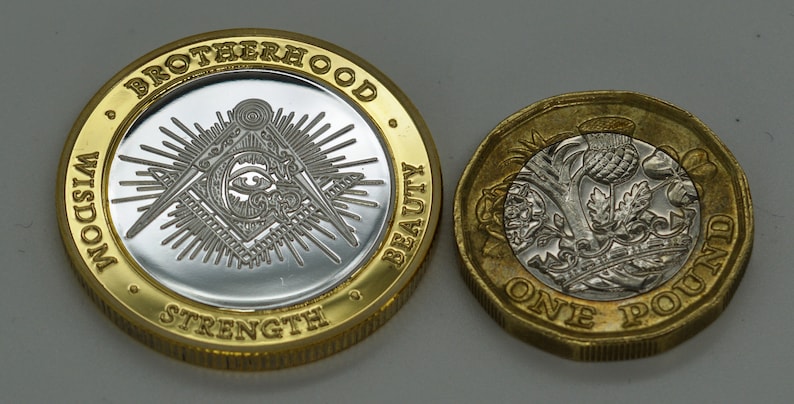 Masons Masonry Masonic /'Dual Metal/' Silver and 24ct Gold Commemorative Coin in GiftPresentationDisplay CaseBox Compass Freemasons