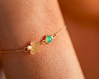 Flower Charm and May Birthstone Personalised Slider Bracelet • Emerald Birthstone • Gift For Her • Wedding Gift • Bloom Boutique