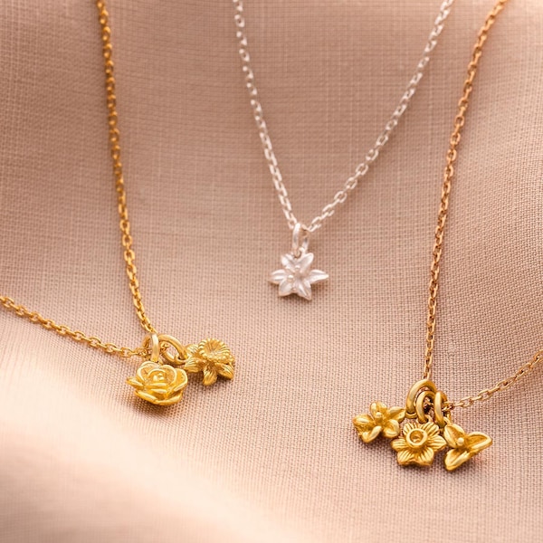 Collier personnalisé avec fleurs de naissance pour votre famille en argent sterling • Bijoux de fleurs de naissance • Cadeau pour elle • Boutique Bloom