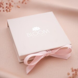 Collier à glissière en argent sterling avec lettre et mini perles Bijoux pour initiale Cadeau pour elle Cadeau d'anniversaire Boutique Bloom image 5