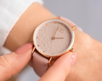 Montre femme personnalisée avec fleurs en relief • Montre florale • Cadeau pour elle • Cadeau d'anniversaire • Boutique Bloom