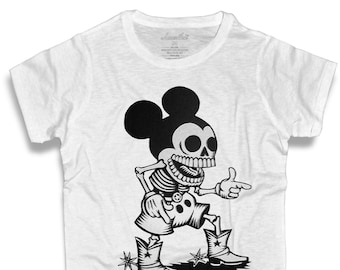 T-shirt bianca uomo e donna Topolino teschio skull ossa bones - Amazink - cotone fiammato slub